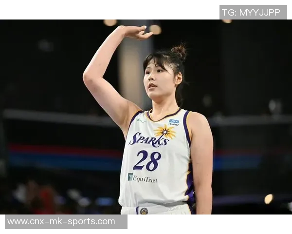 李月汝WNBA首秀五分钟展现潜力与挑战并存的精彩瞬间