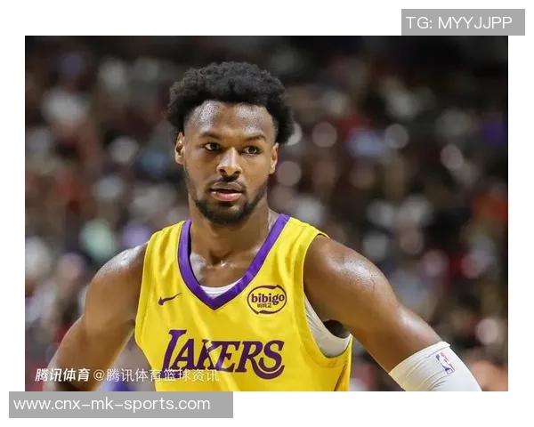 湖人快船各显神通布朗尼与本西分别扮演华子与约老师的精彩对决 湖人快船各显神通布朗尼与本西分别扮演华子与约老师的精彩对决