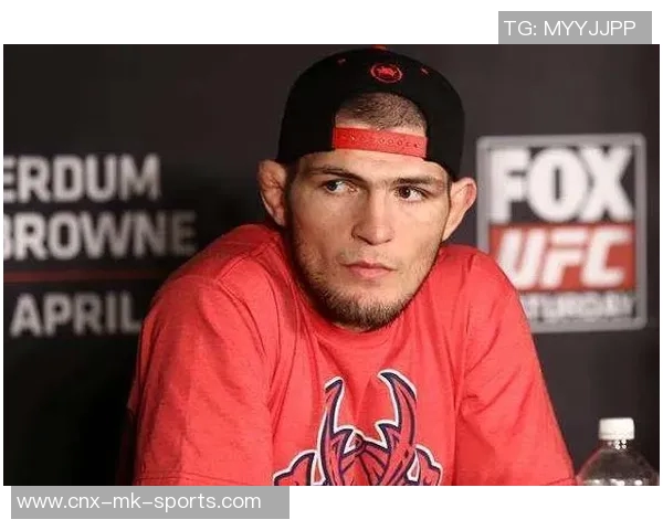 UFC猿人与冰人激烈对决谁将成为终极战斗之王